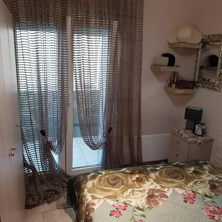 Apartment Amfitheas *